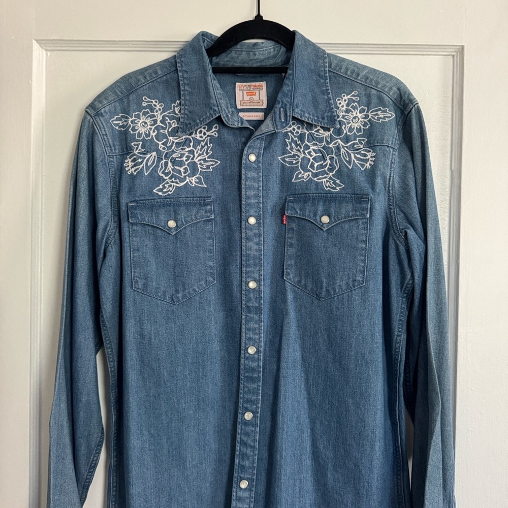 Levi's Floral Embroidered Denim Shirt